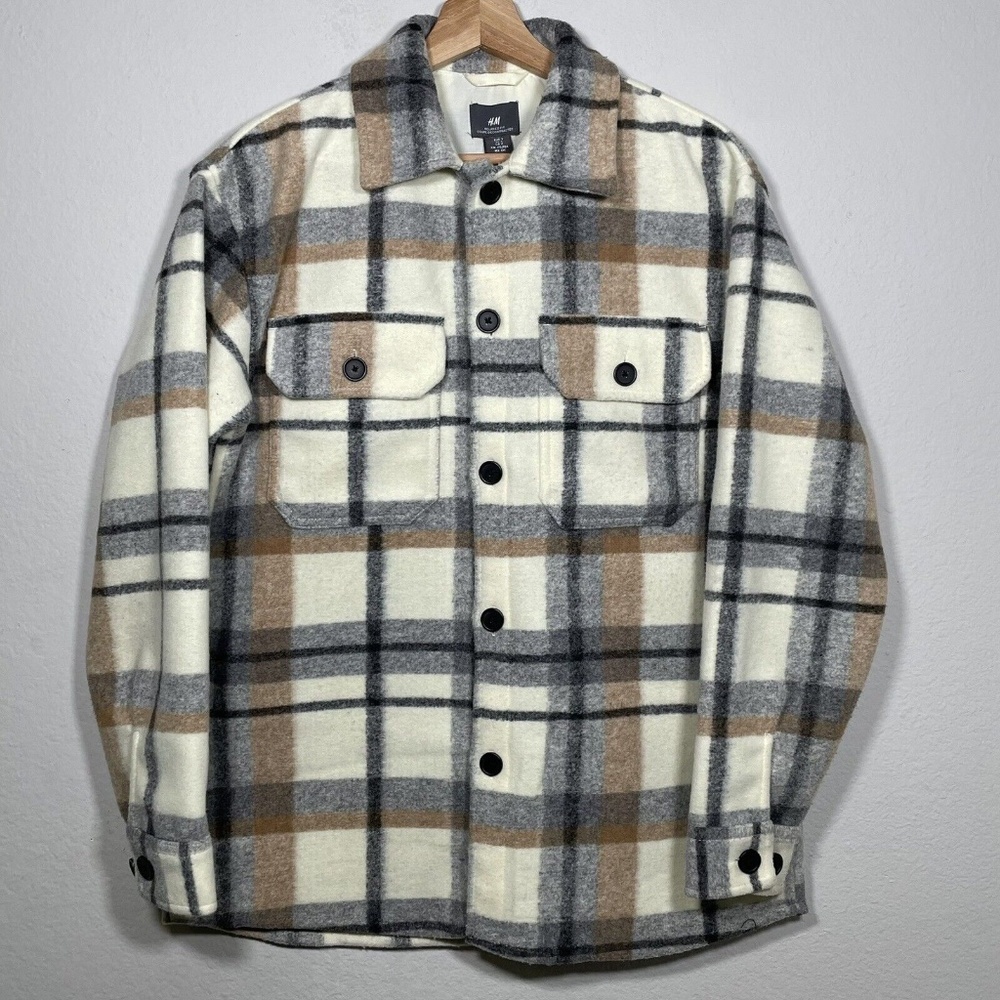 NWT H M Cream Plaid Fleece Felted Button Front Relaxed Fit Overshirt Men Size S